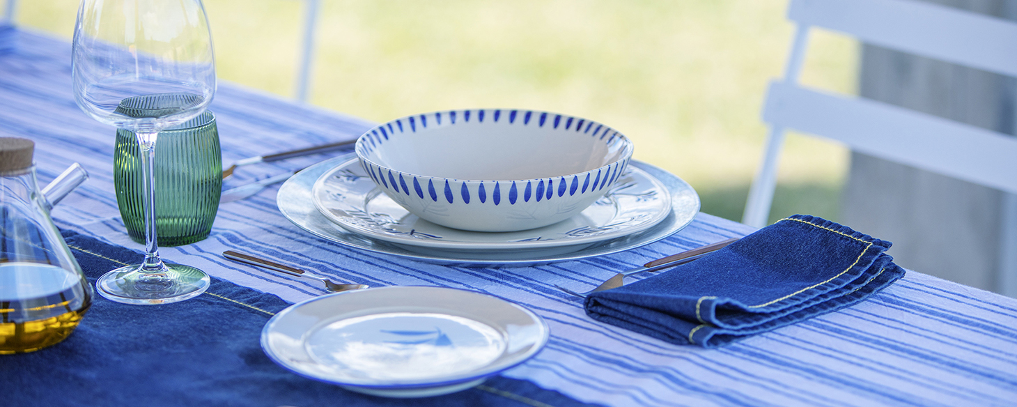 Plates & Bowls
